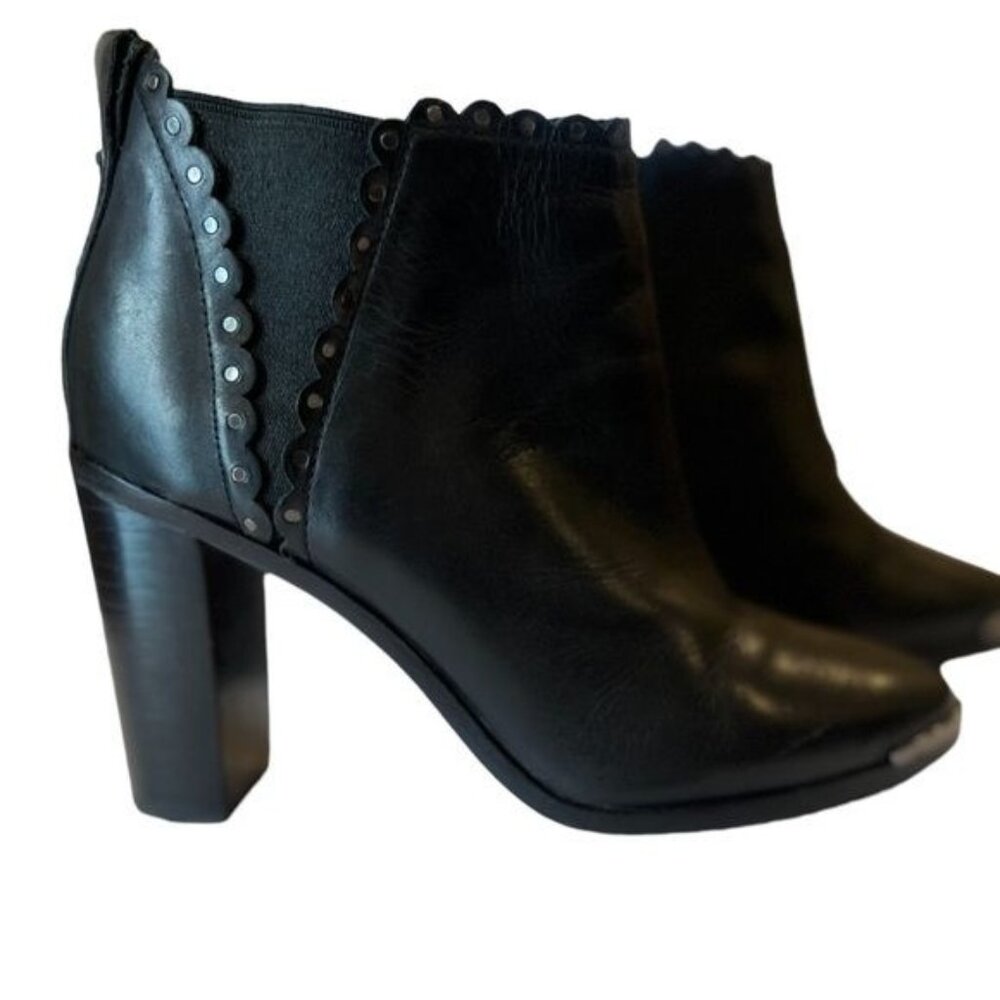 Ted Baker London Nurelyl Bootie In Black Leather US Size 5 EU Size 35.5